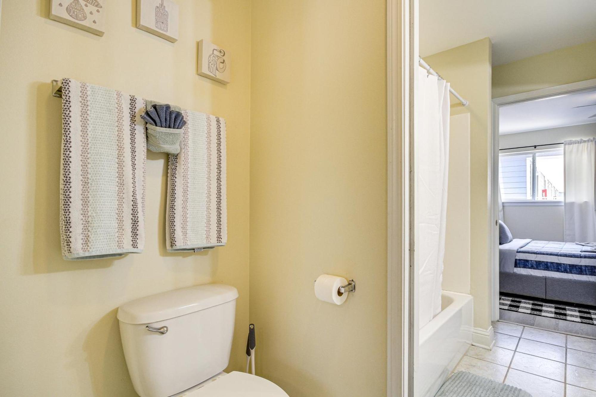 Airy Biloxi Condo With Patio Walk To Beach! Exterior foto